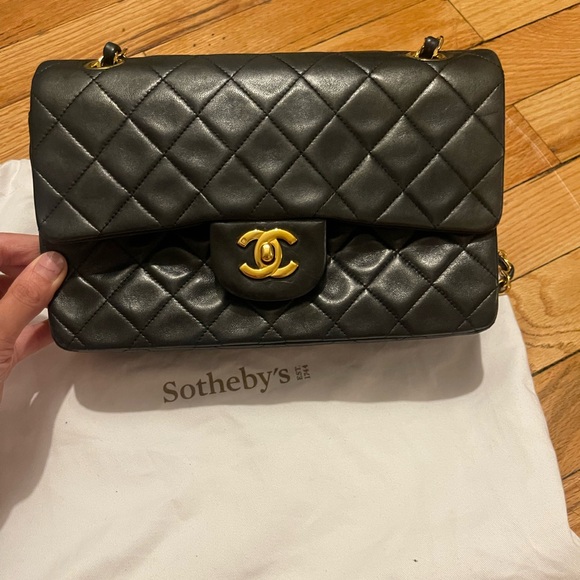 COPY - Chanel Black Quilted Shoulder Bag with Gold Accents - Picture 1 of 5